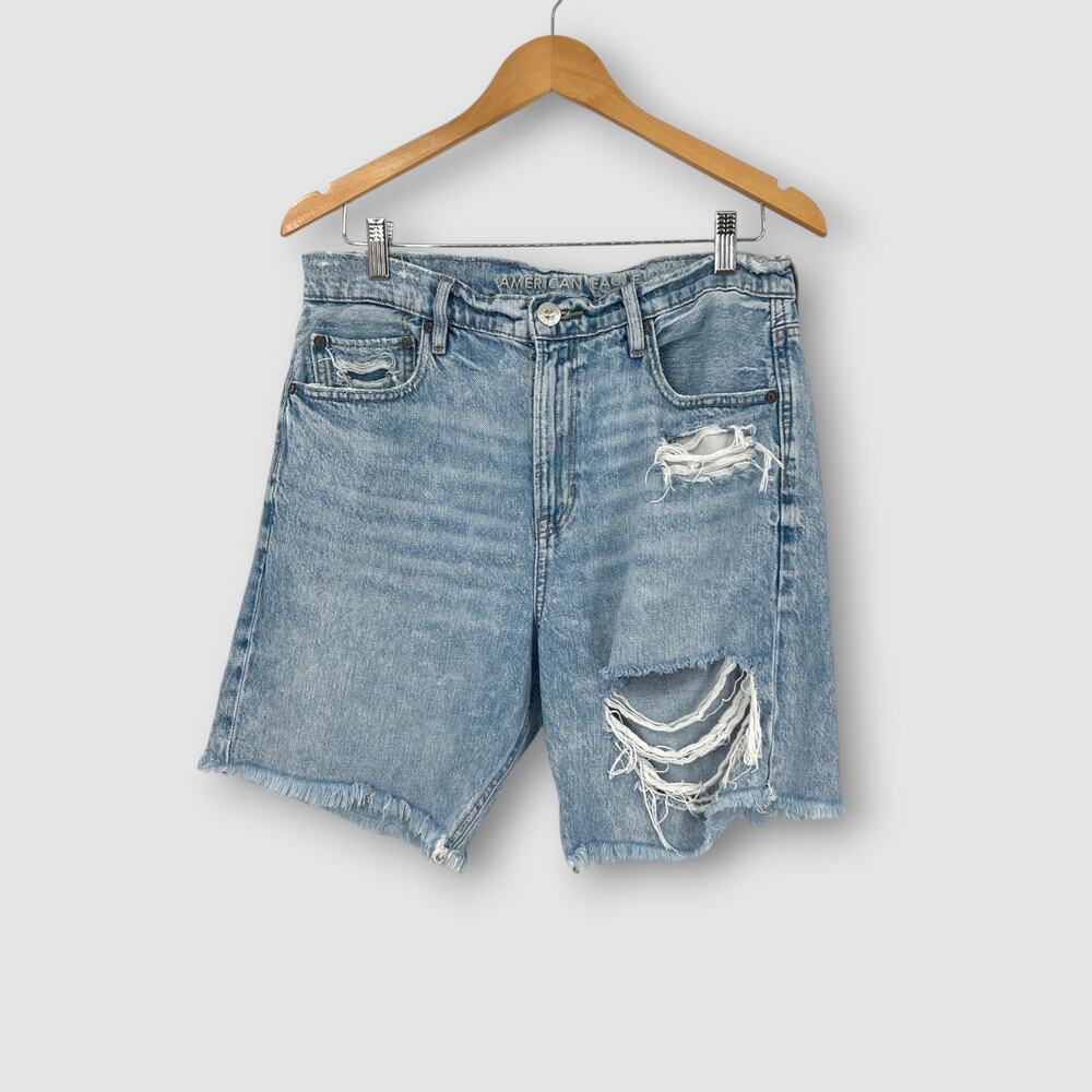 American Eagle Skater Short High Rise Distressed Denim Shorts Light Wash Size 6